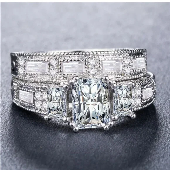 New 925 Silver 2pcs Set Emerald Cut Zircon Ring - Picture 4 of 5